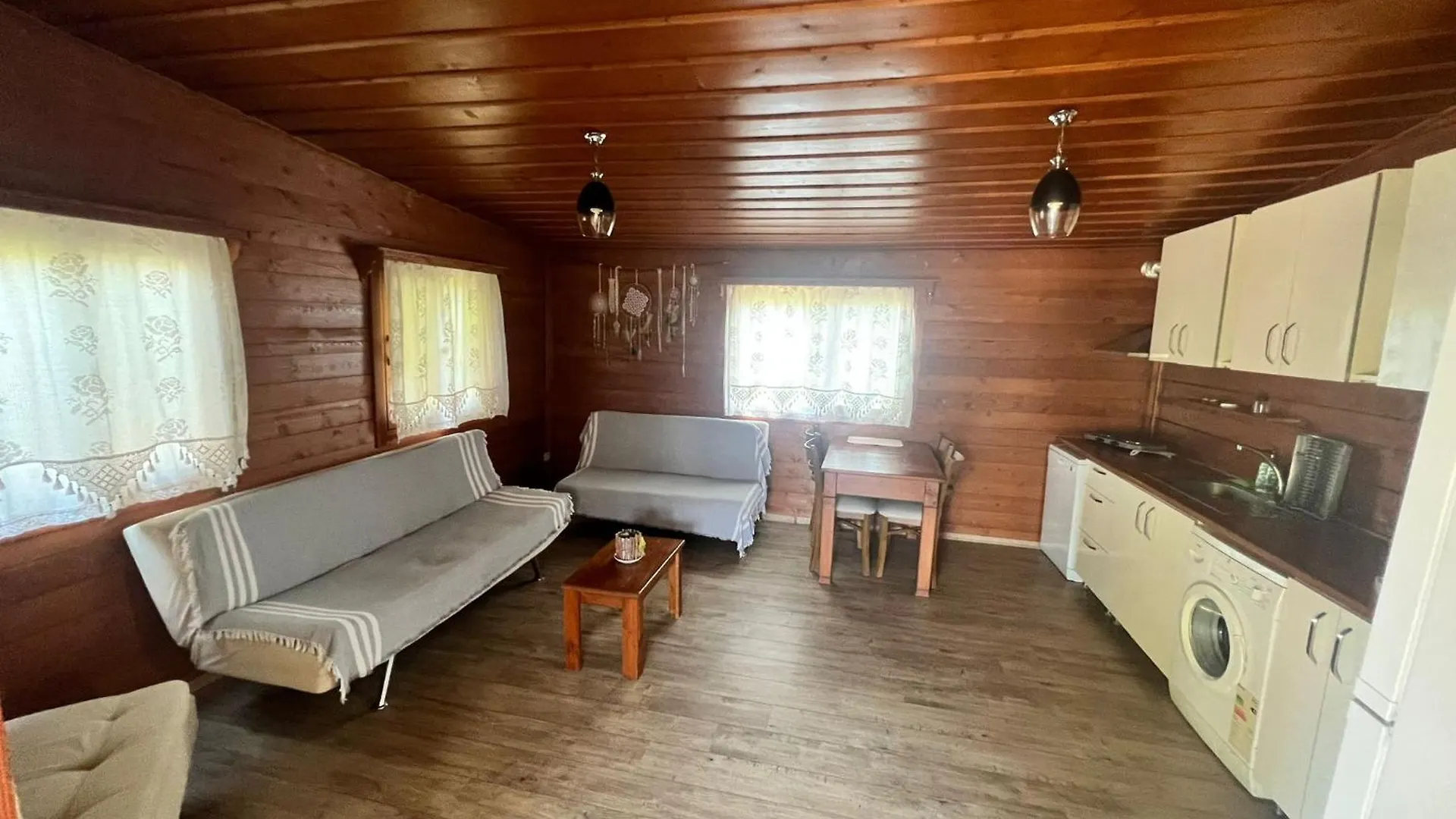 Woodentowns-Ahsap Evler Bed & Breakfast Bitez