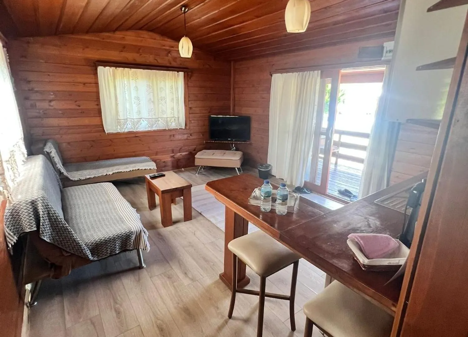 Woodentowns-Ahsap Evler Bed & Breakfast Bitez 0*,  Turkey