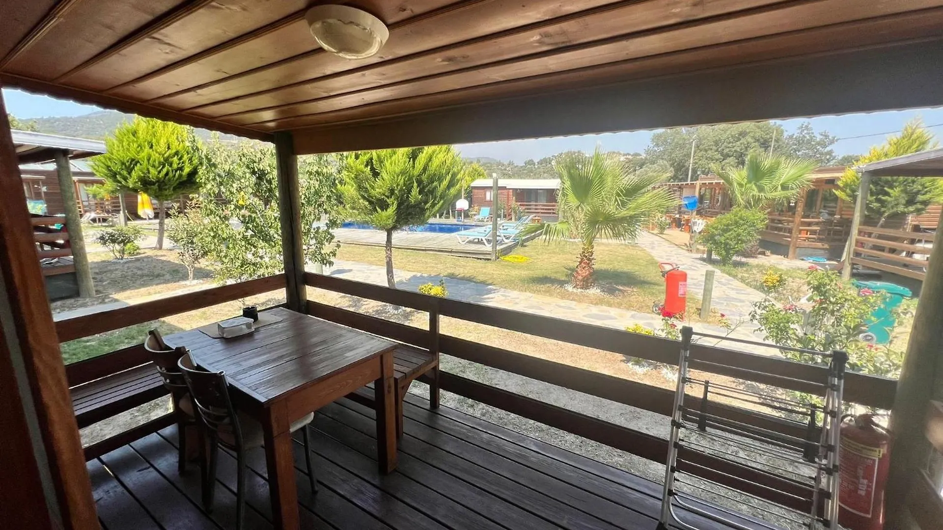 Woodentowns-Ahsap Evler Bed & Breakfast Bitez