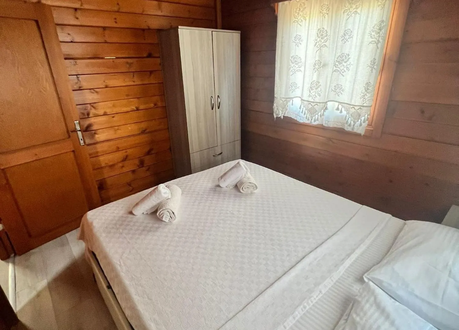 Woodentowns-Ahsap Evler Bed & Breakfast Bitez Turkey