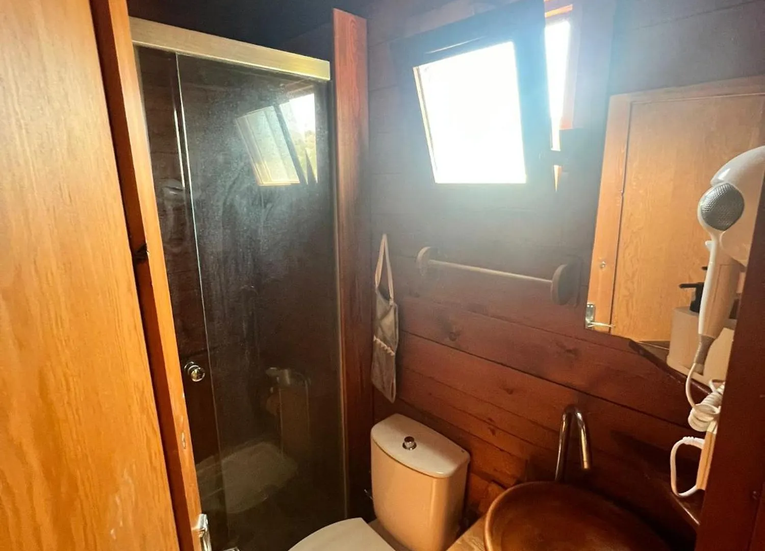 Bed and Breakfast Woodentowns-Ahsap Evler Bitez Bed & Breakfast